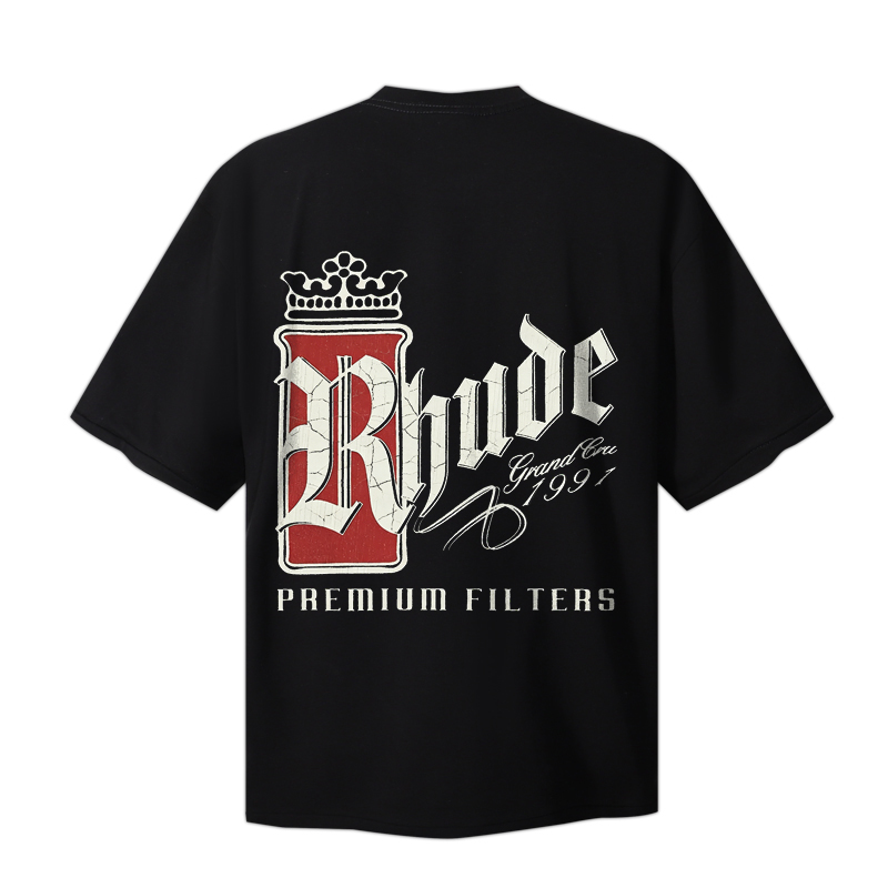 Streetwear Brand Trends - Koszulka Rhude z nadrukiem liter, marka