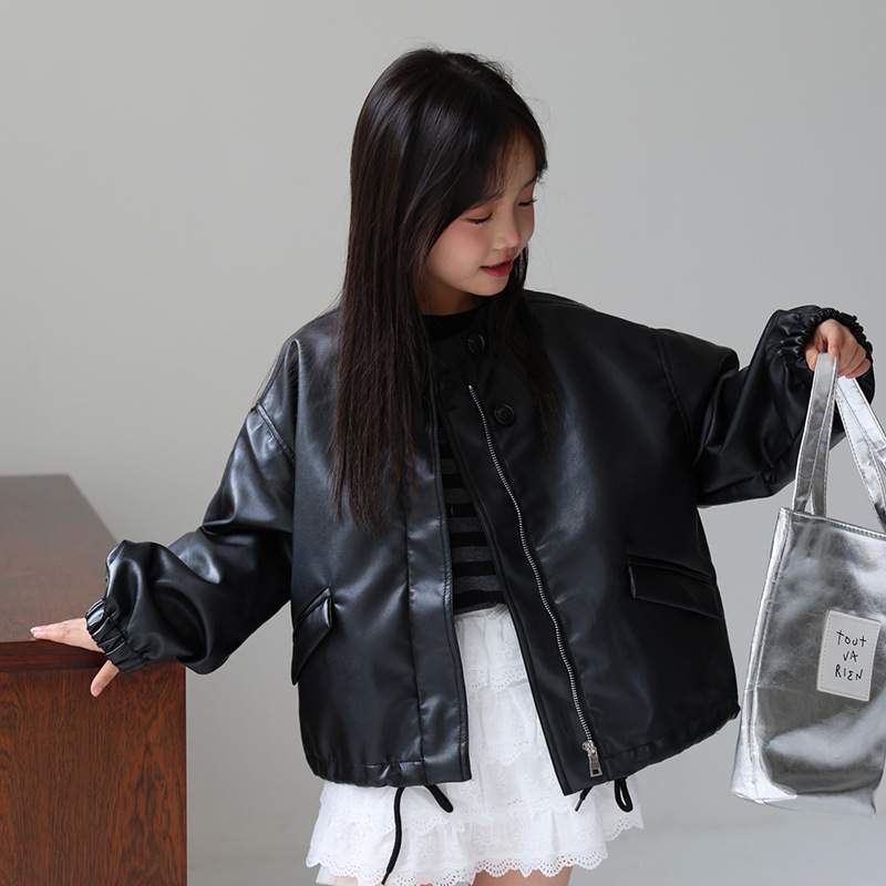 Kurtka motocyklowa dla dziewcz – Streetwear Brand Photography recenzja i cena
